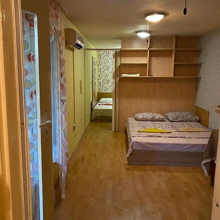 Apartment Karavelov Warna Exterior foto